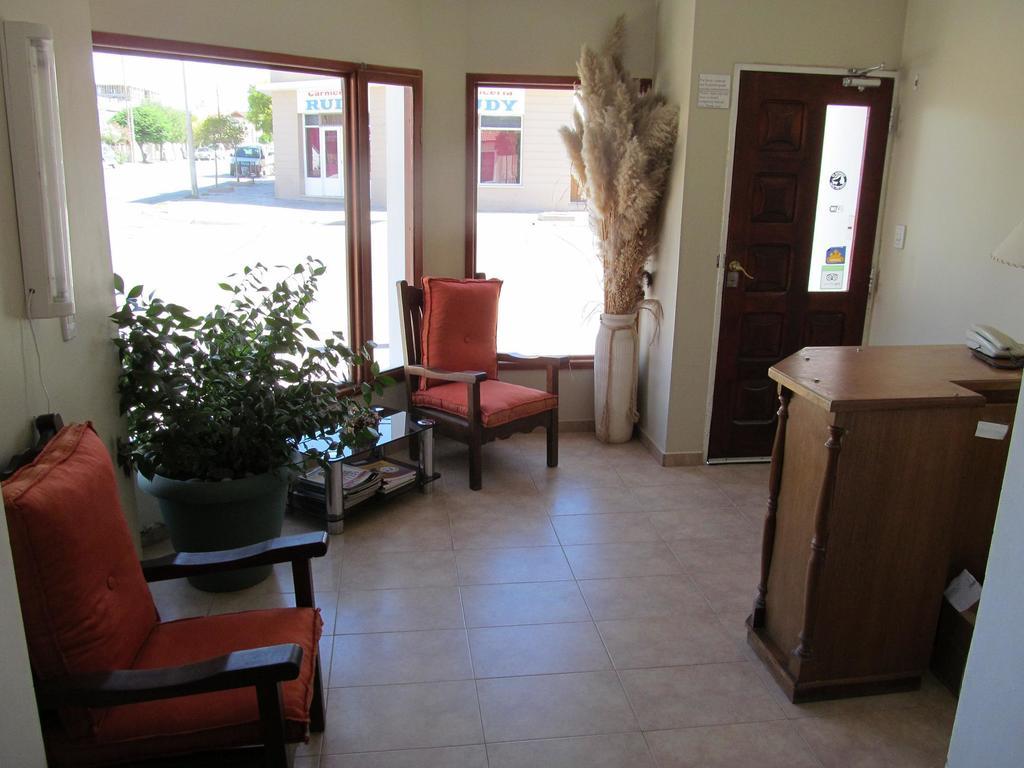 El Retorno Hostel Puerto Madryn Extérieur photo