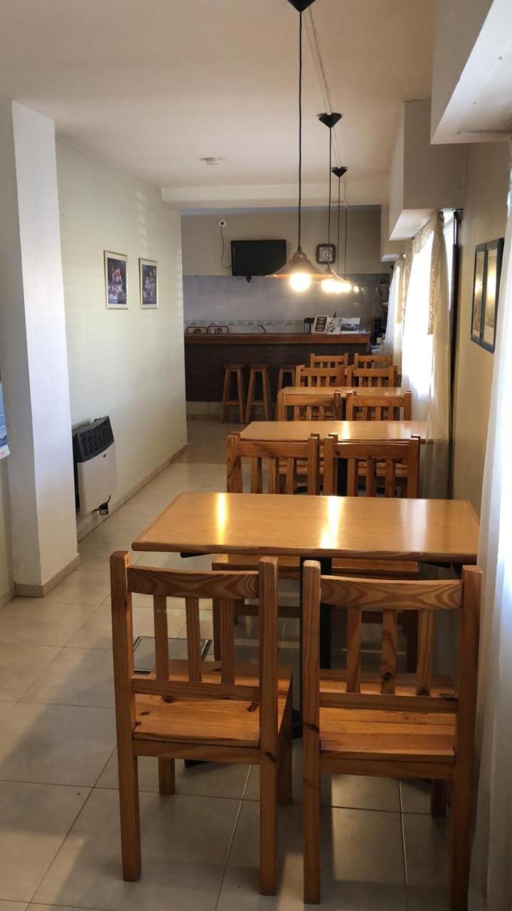 El Retorno Hostel Puerto Madryn Extérieur photo